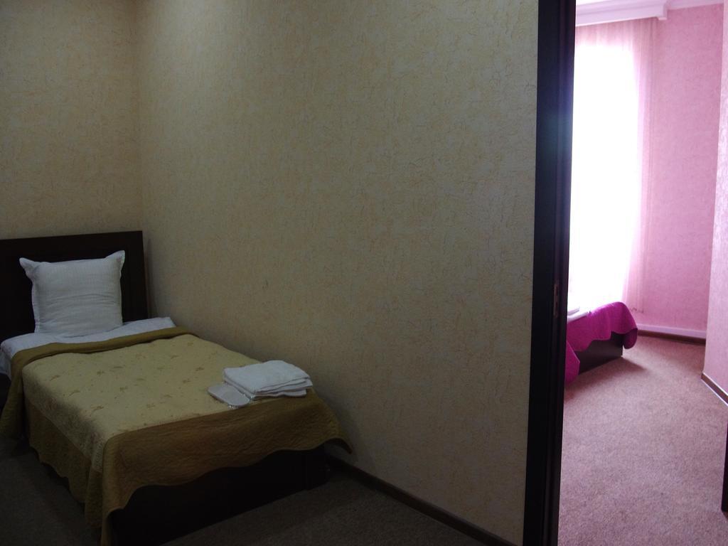 King Edward Hotel Tbilisi Bilik gambar