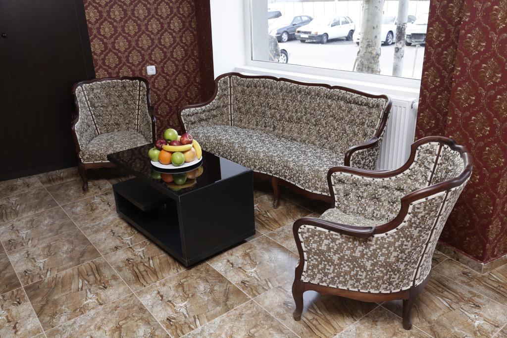 King Edward Hotel Tbilisi Luaran gambar